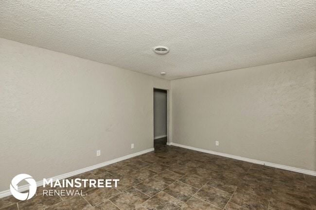 Building Photo - 405 S Judd St