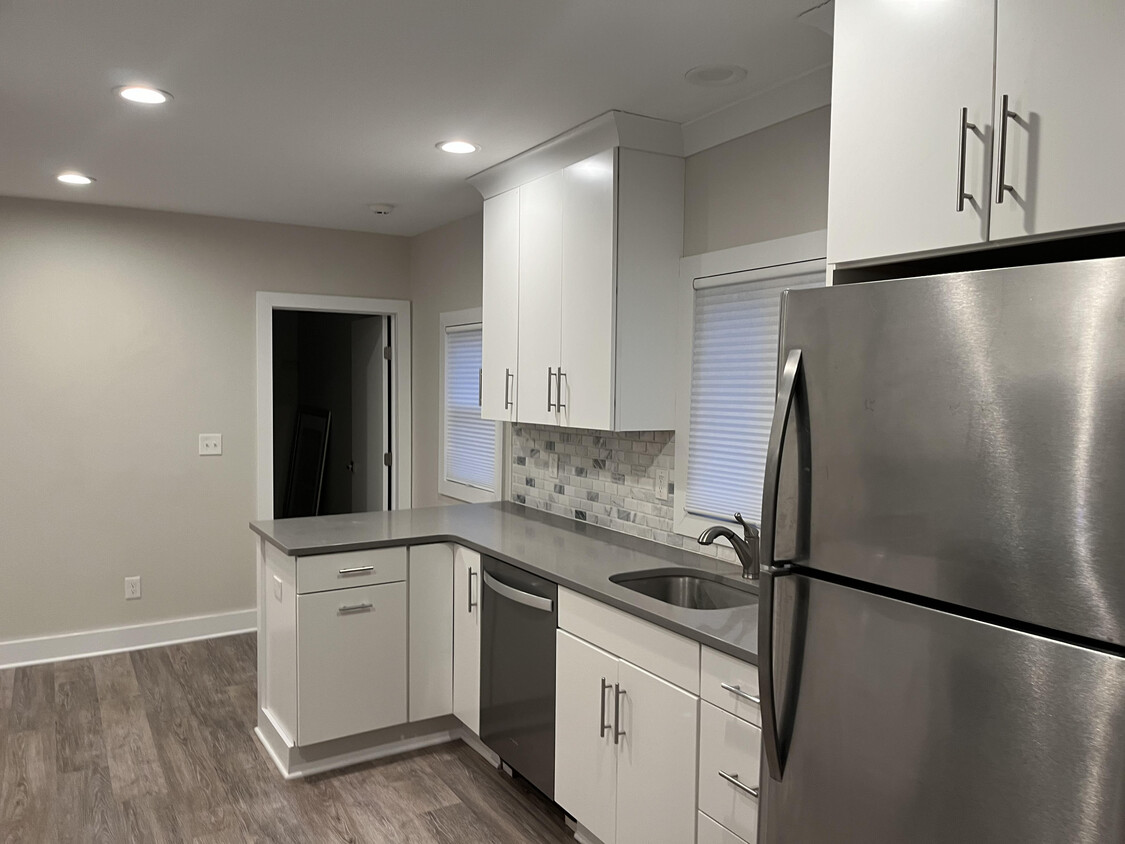 Foto principal - 34 E Northfield Rd