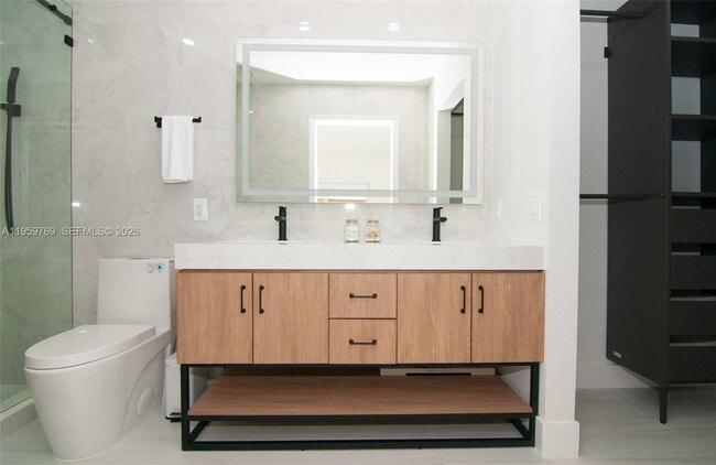 Foto del edificio - 4420 Dogwood Cir