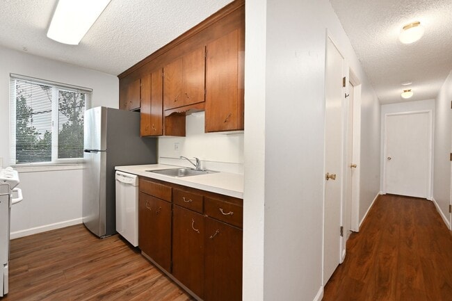 Building Photo - 3622 13th Ave W