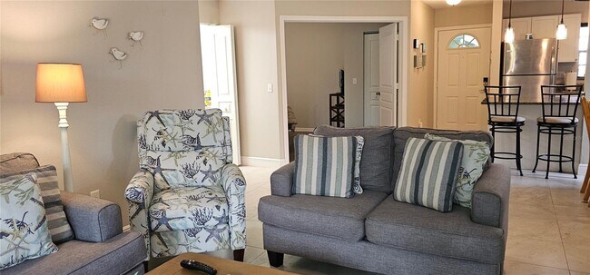 Foto del edificio - 8355 Glen Rose Way