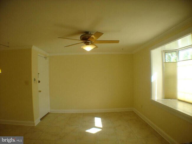 Foto del edificio - 806 S Arlington Mill Dr