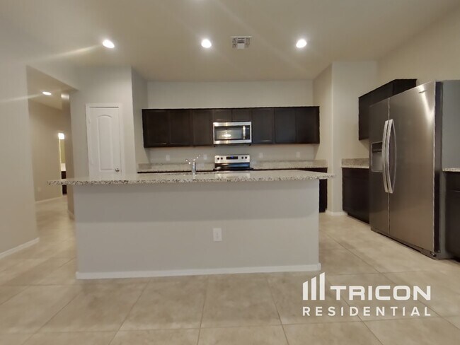 Foto del edificio - 31043 W Mitchell Dr