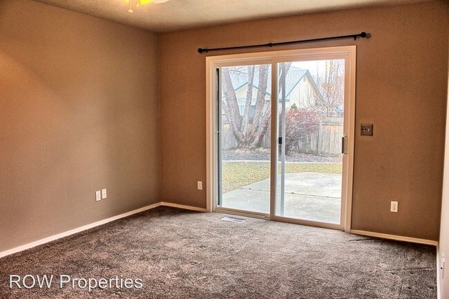 Foto del edificio - 13429 W Acorn St