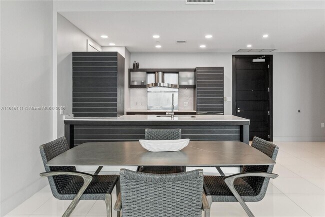 Foto del edificio - 200 Biscayne Blvd Way