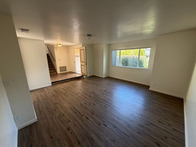 Building Photo - 3212 Korovo Ct