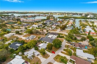 Building Photo - 174 2nd St