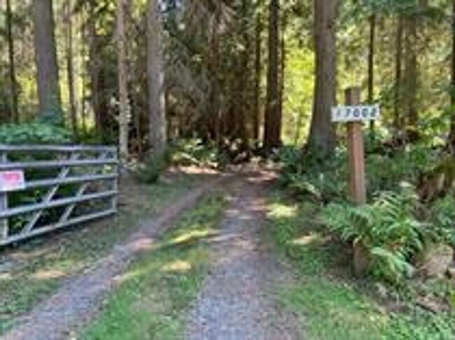 Foto del edificio - 17002 112th Ave NE