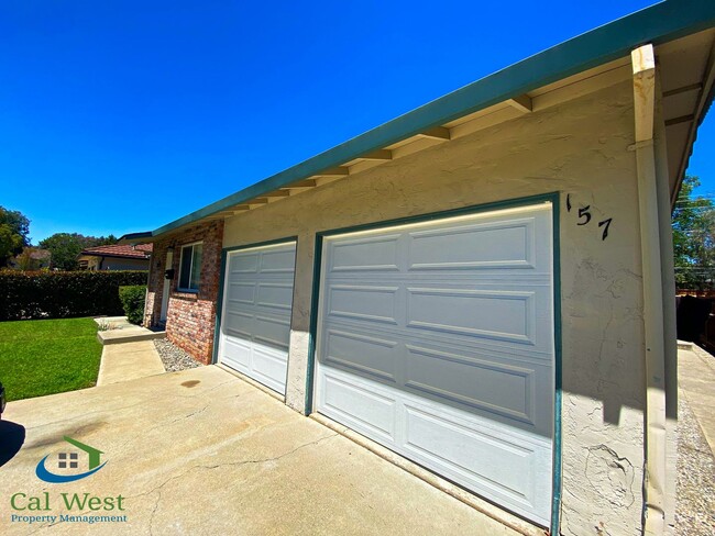 Building Photo - 01740 - % - 155/157 Locksunart Way($350 No...