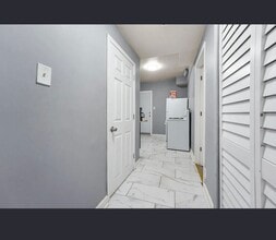 Building Photo - 3906 Catalpa St