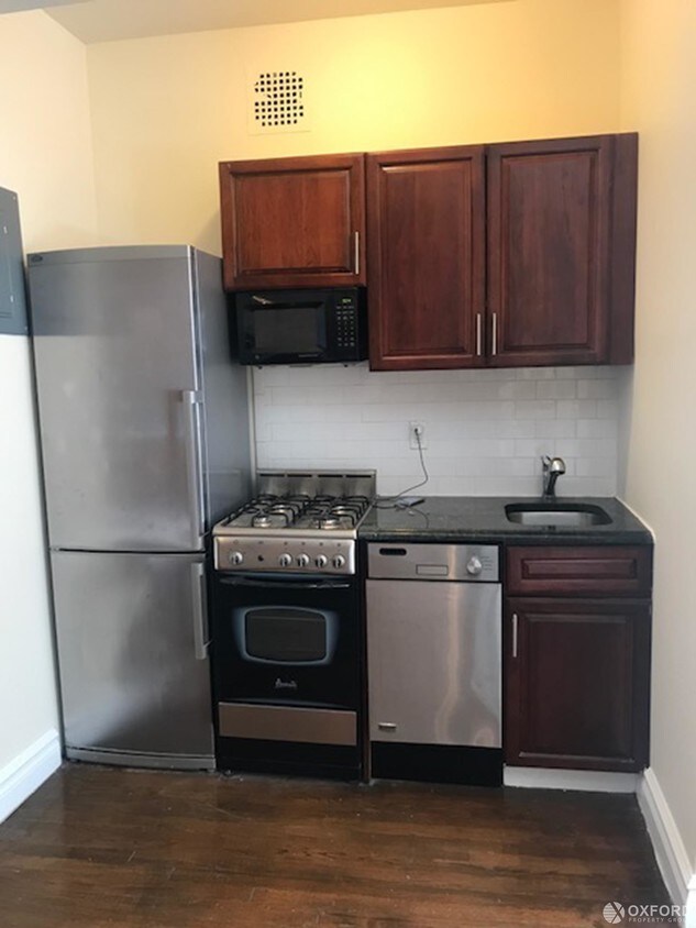 Building Photo - 414 East 78th Street