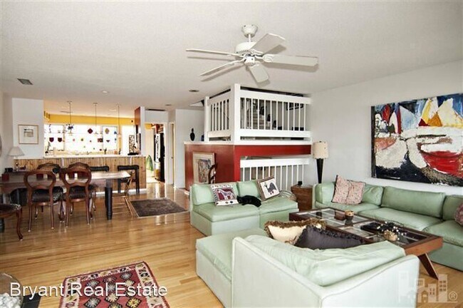 Foto del edificio - 3 br, 2.5 bath House - 5424 Marina Club Drive