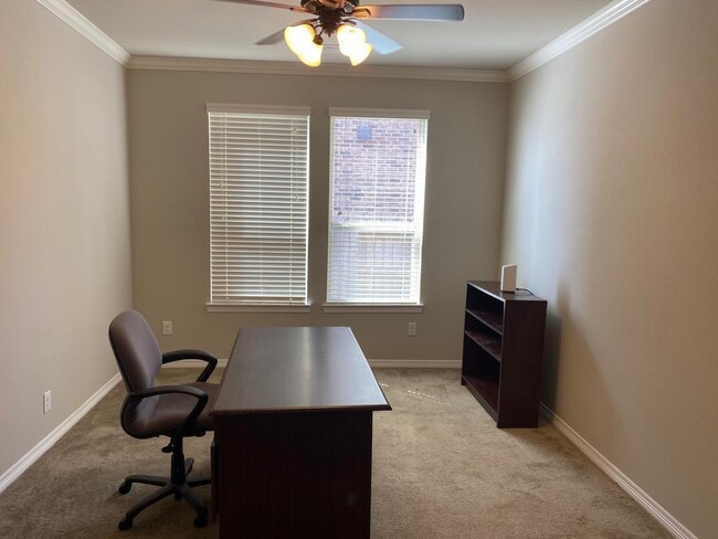 Building Photo - 6919 Pebble View Ct