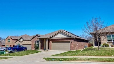 Building Photo - 741 Windsor Ct