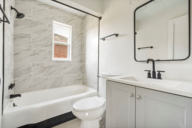 Foto del edificio - Townhomes at Bexley
