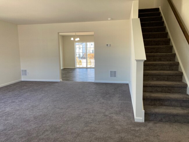 Building Photo - 34 Cambria Ln