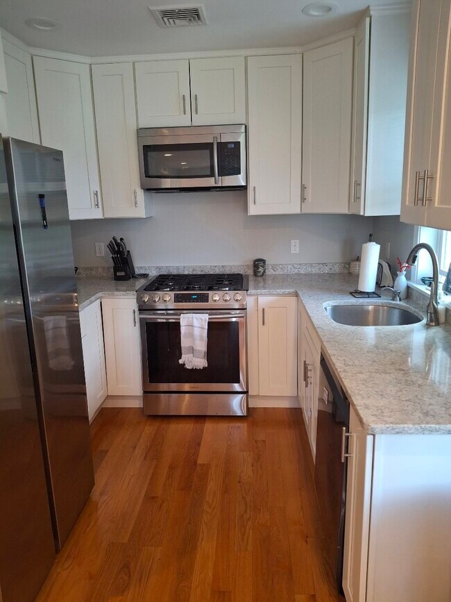 Foto del edificio - 381 Essex St