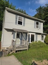 Building Photo - 65 Wicklow Dr