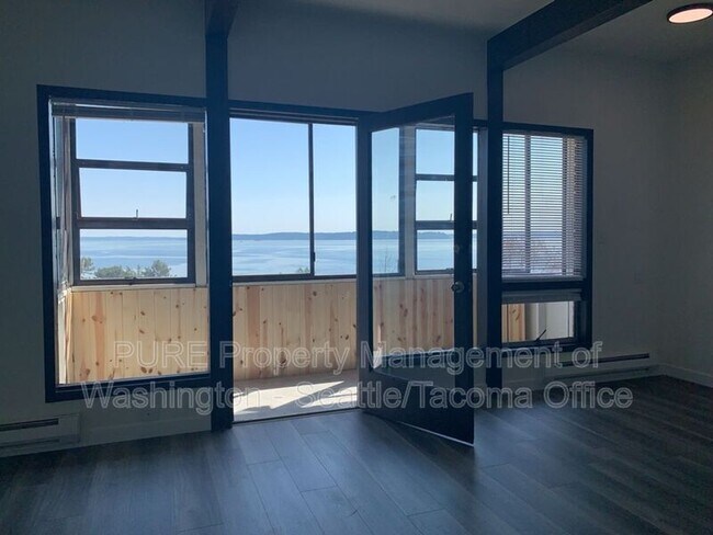 Foto del edificio - 6609 SW Admiral Way