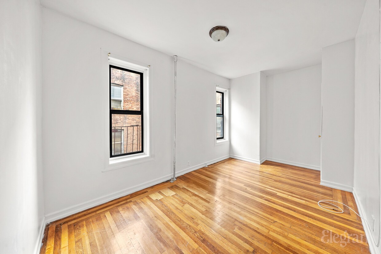 Foto principal - 29 E 17th St