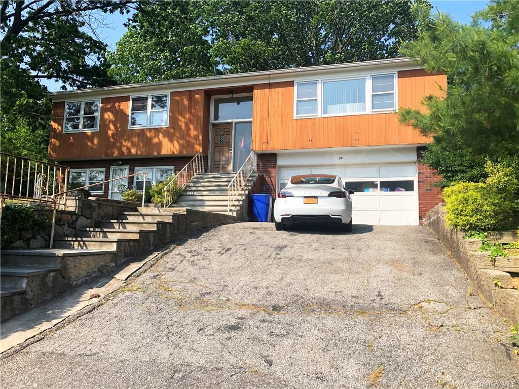 Primary Photo - 59 Lasalle Dr
