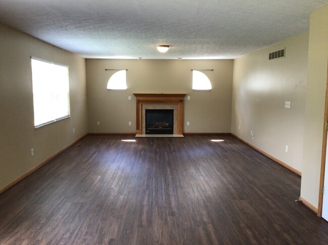 Building Photo - 55 Saddle Creek Ln