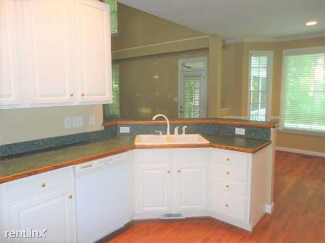 Building Photo - 5416 Willow Bridge Ln