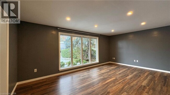 Building Photo - 444 Quigley Rd