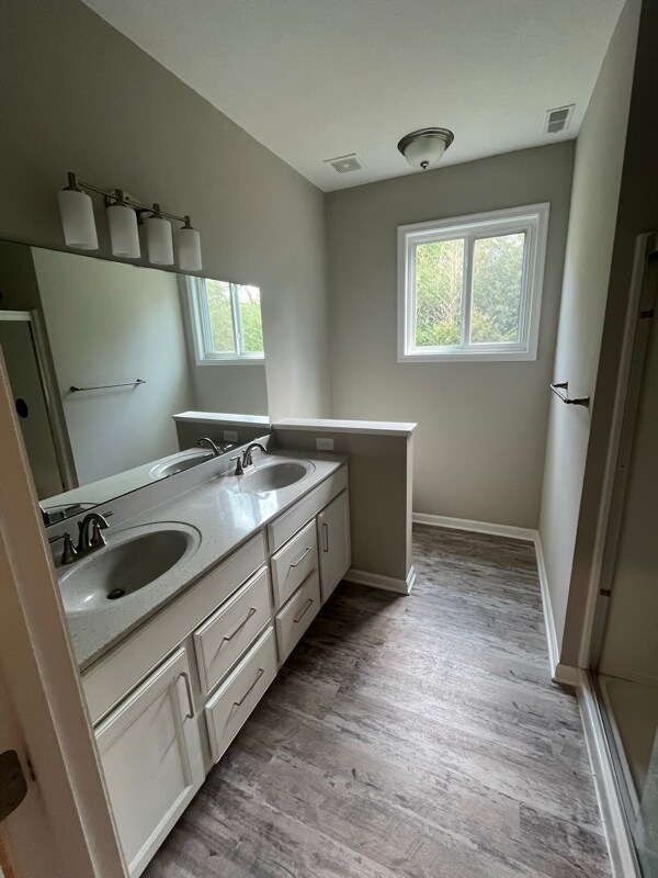 Foto del edificio - 1782 Quarry Oaks Dr