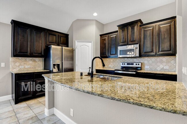 Foto del edificio - 4909 Camp Verde Cir