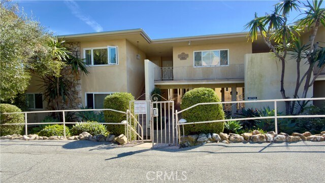 Foto del edificio - 251 Lower Cliff Dr