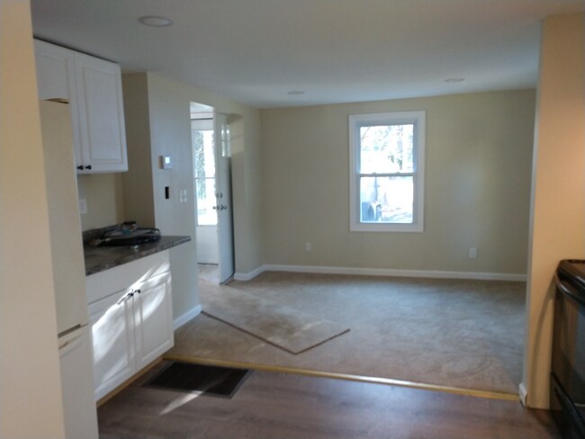 Building Photo - 12 Allegretto Rd