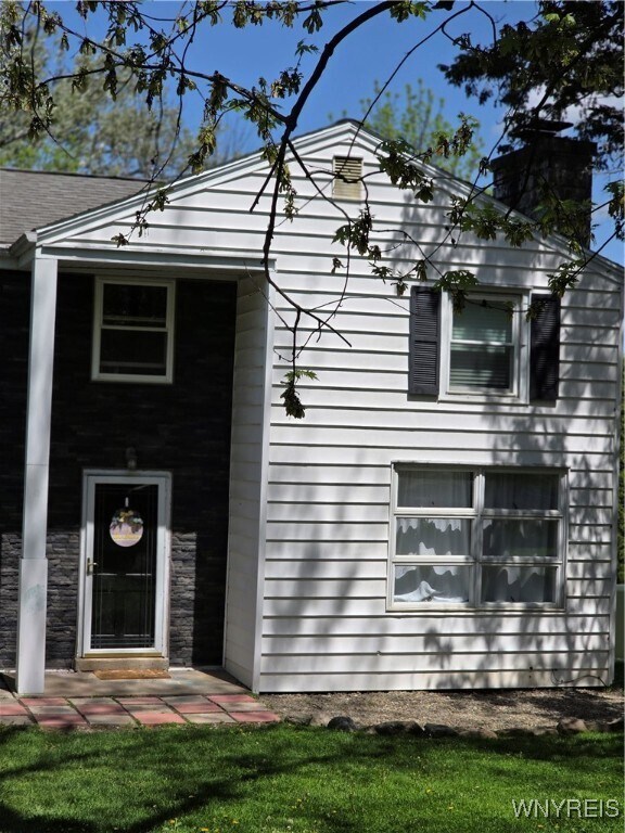 Foto principal - 869 Hillside Dr