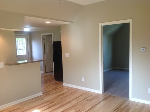 Building Photo - 501 Parish St