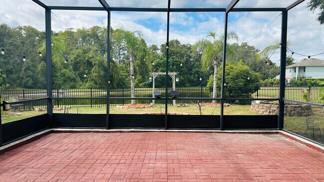 Foto del edificio - 6153 Everlasting Pl