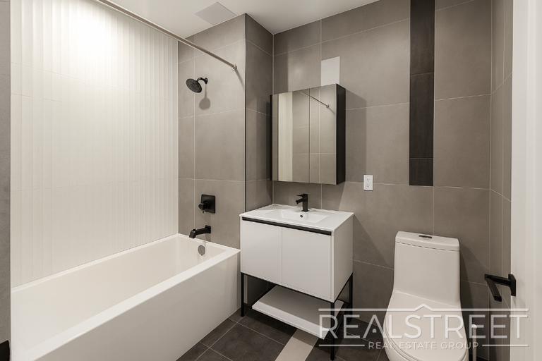 Building Photo - Stylish 1 & 2-Bedroom Apartments in the Heart of Flatbush