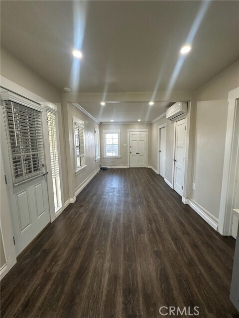 Foto del edificio - 750 Alamitos Ave