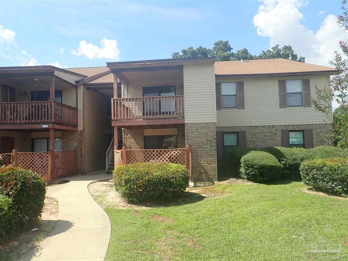 2300 W Michigan Ave, Pensacola, FL 32526 House for Rent in Pensacola