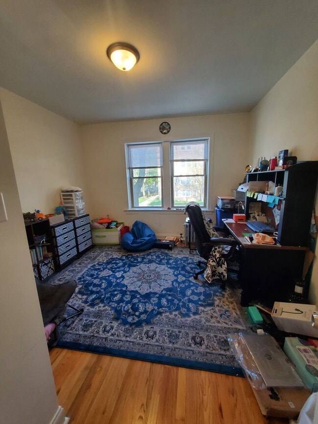 Building Photo - North Park Renovated Three Bedroom / Two Bathroom