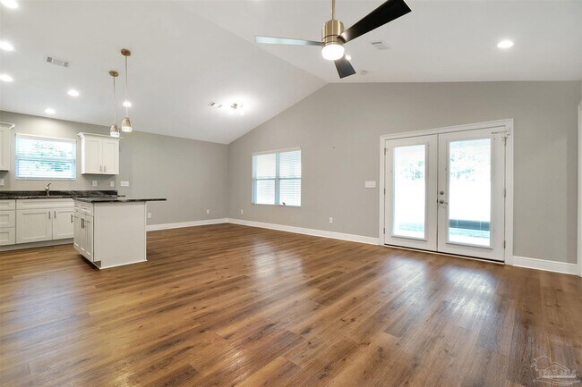 Foto del edificio - 1504 Ora Dr