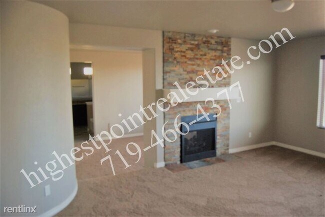 Building Photo - 3 br, 2 bath House - 10785 Maroon Peak Way