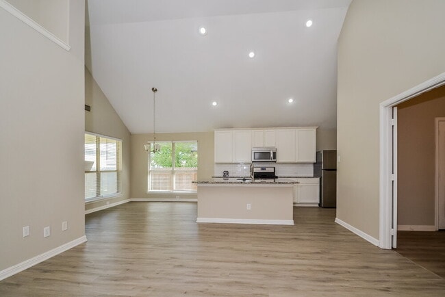 Foto del edificio - 1717 Nightingale Dr