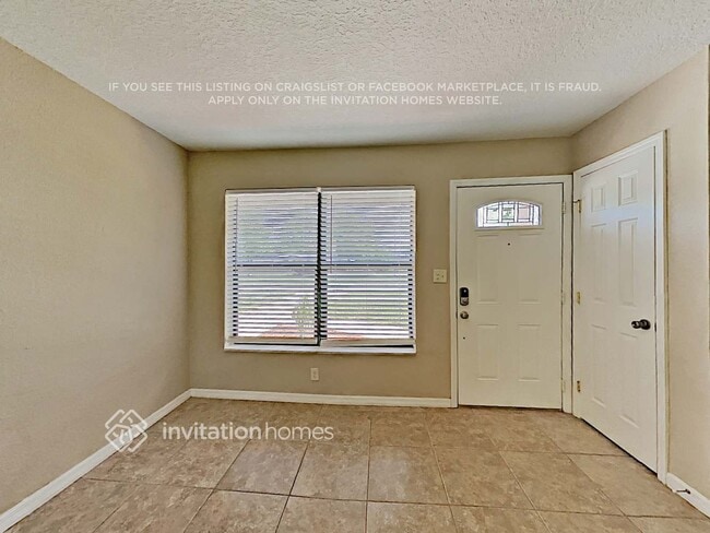 Building Photo - 527 Brighton Way