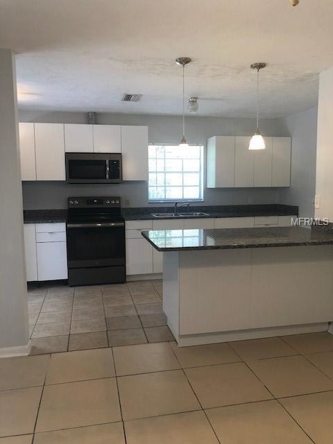 Building Photo - 6205 Brandon Cir