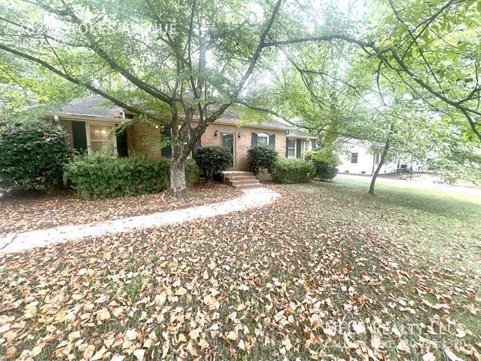 Foto principal - 3827 Stokes Ave