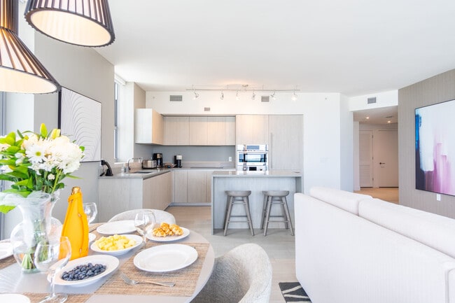 Building Photo - 4112 Jimmy Buffett Mem Hwy