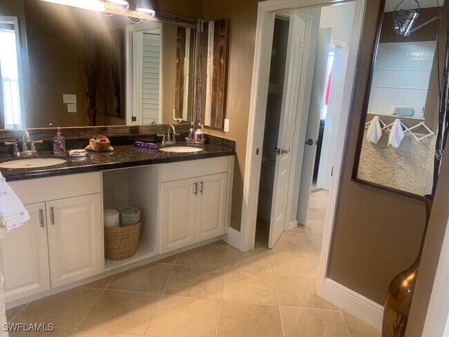 Foto del edificio - 1499 Vintage Ln