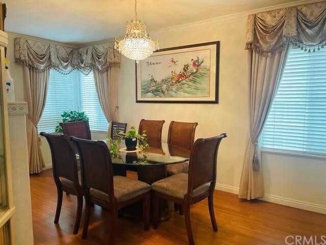 Building Photo - 409 W Woodruff Ave