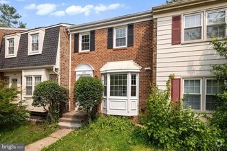 Building Photo - 4825 Nash Dr