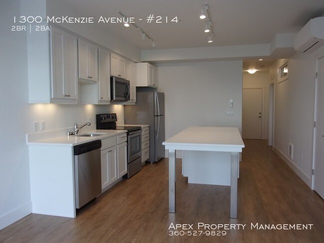 Foto del edificio - 1300 McKenzie Ave